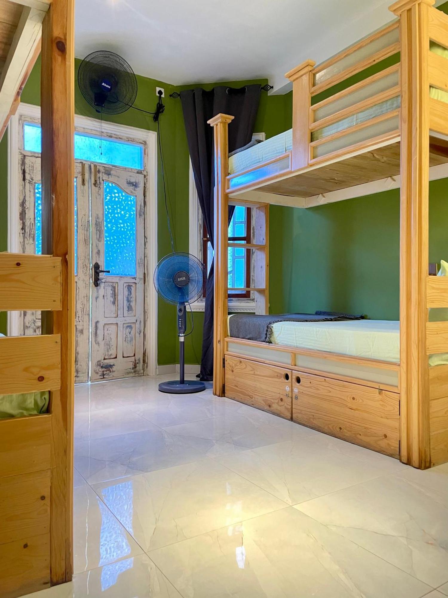 Habibi Hostel & Restaurant Unawatuna Εξωτερικό φωτογραφία