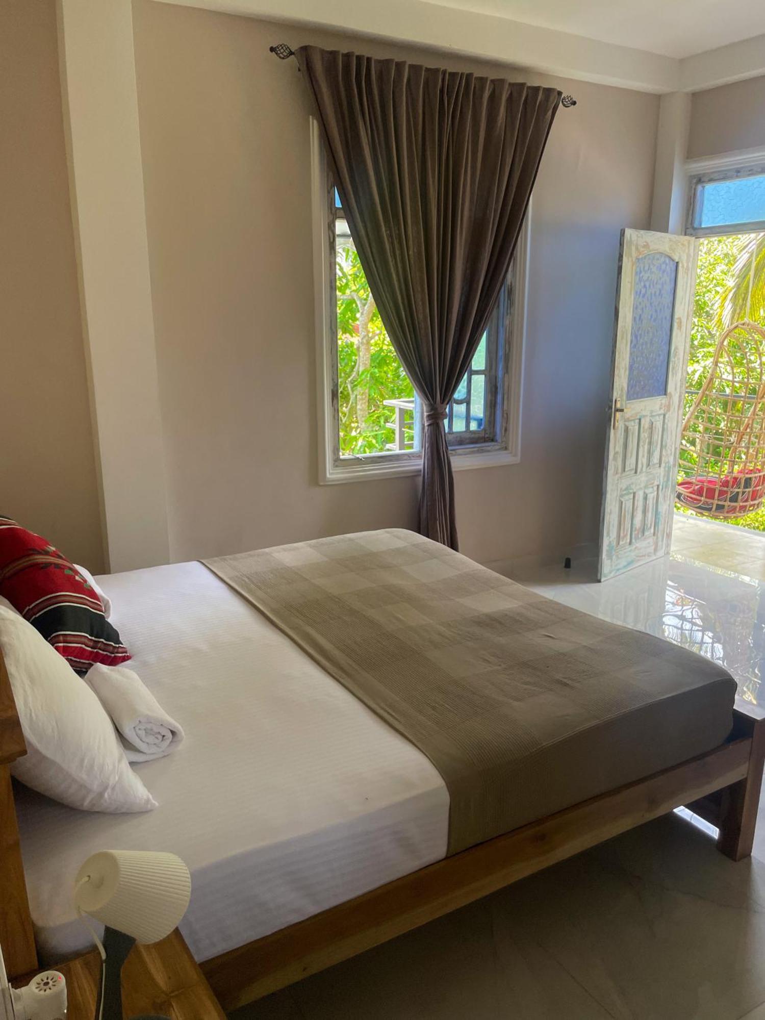 Habibi Hostel & Restaurant Unawatuna Εξωτερικό φωτογραφία
