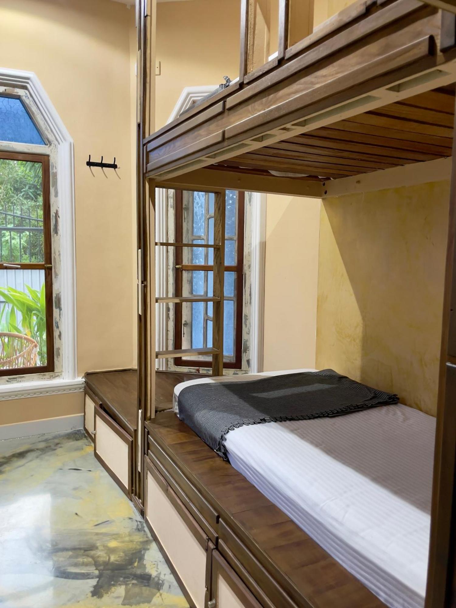 Habibi Hostel & Restaurant Unawatuna Εξωτερικό φωτογραφία